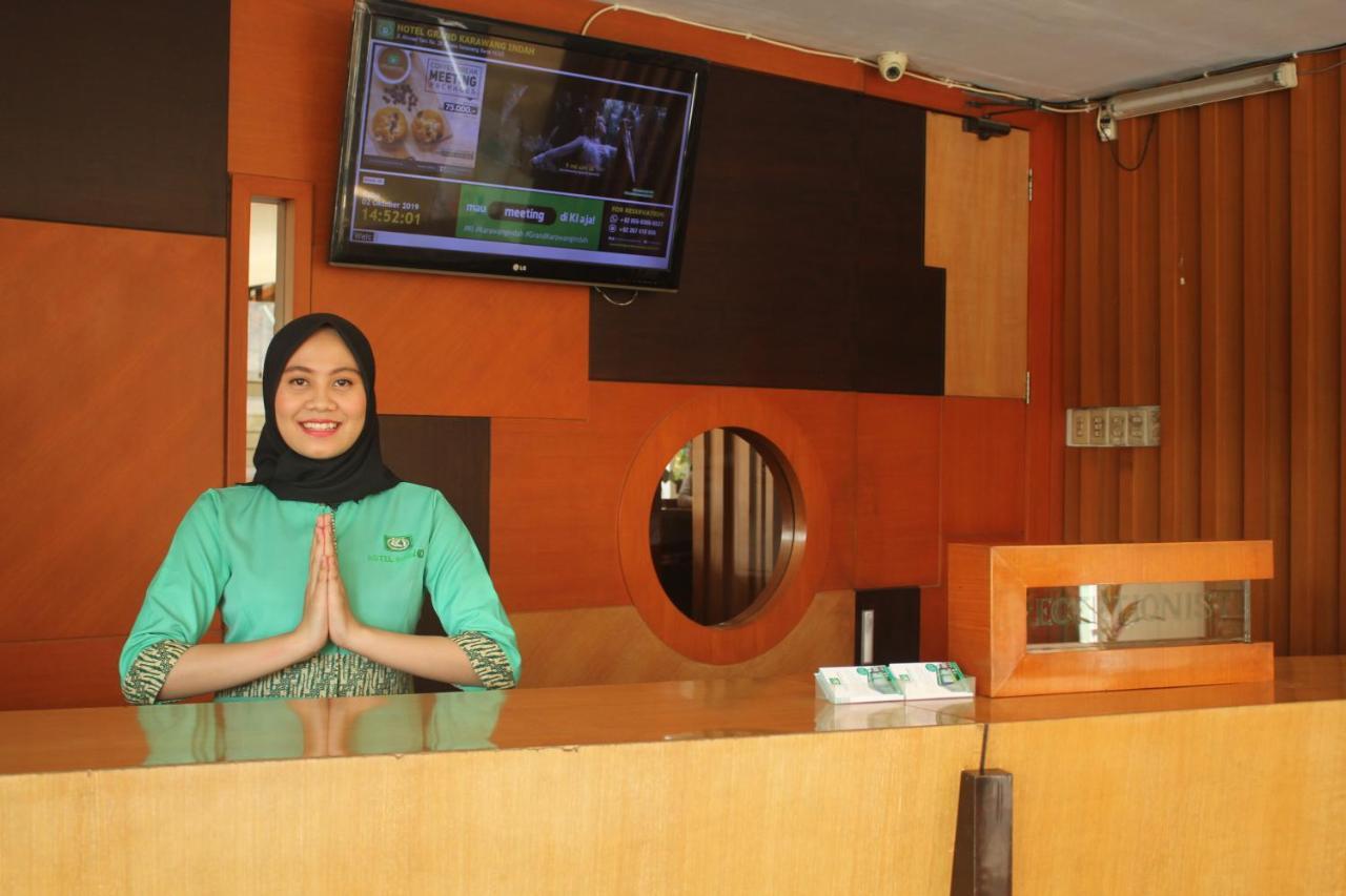 Hotel Grand Karawang Indah Esterno foto